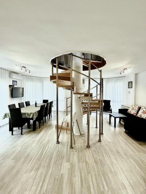 Csevi Apartmanhaz Mezokovesd Luaran gambar