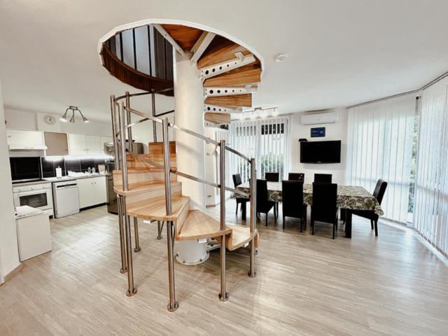 Csevi Apartmanhaz Mezokovesd Luaran gambar